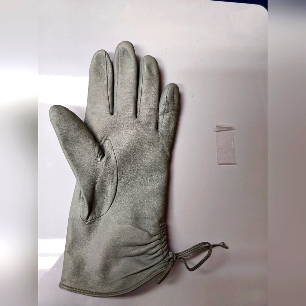 Nine West Medium Genuine Leather Gloves Polyester Lining WARM WINTER